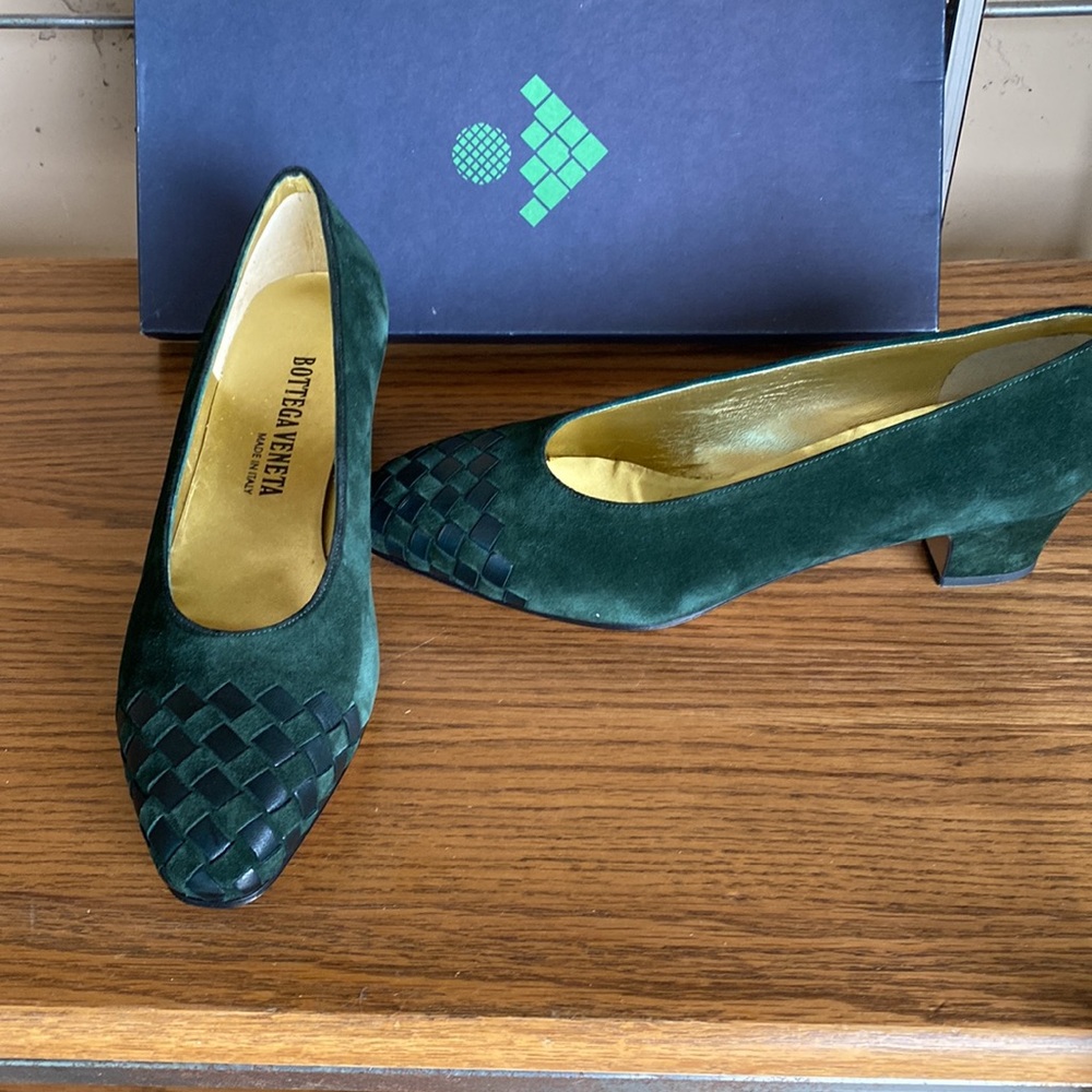 Vintage Bottega Veneta Pump - NEVER WORN!